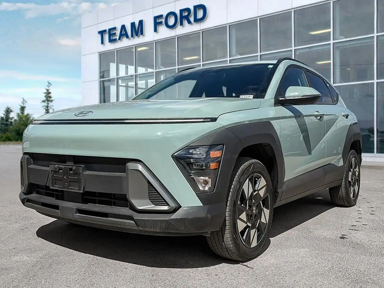 Hyundai KONA снимка Hyundai KONA