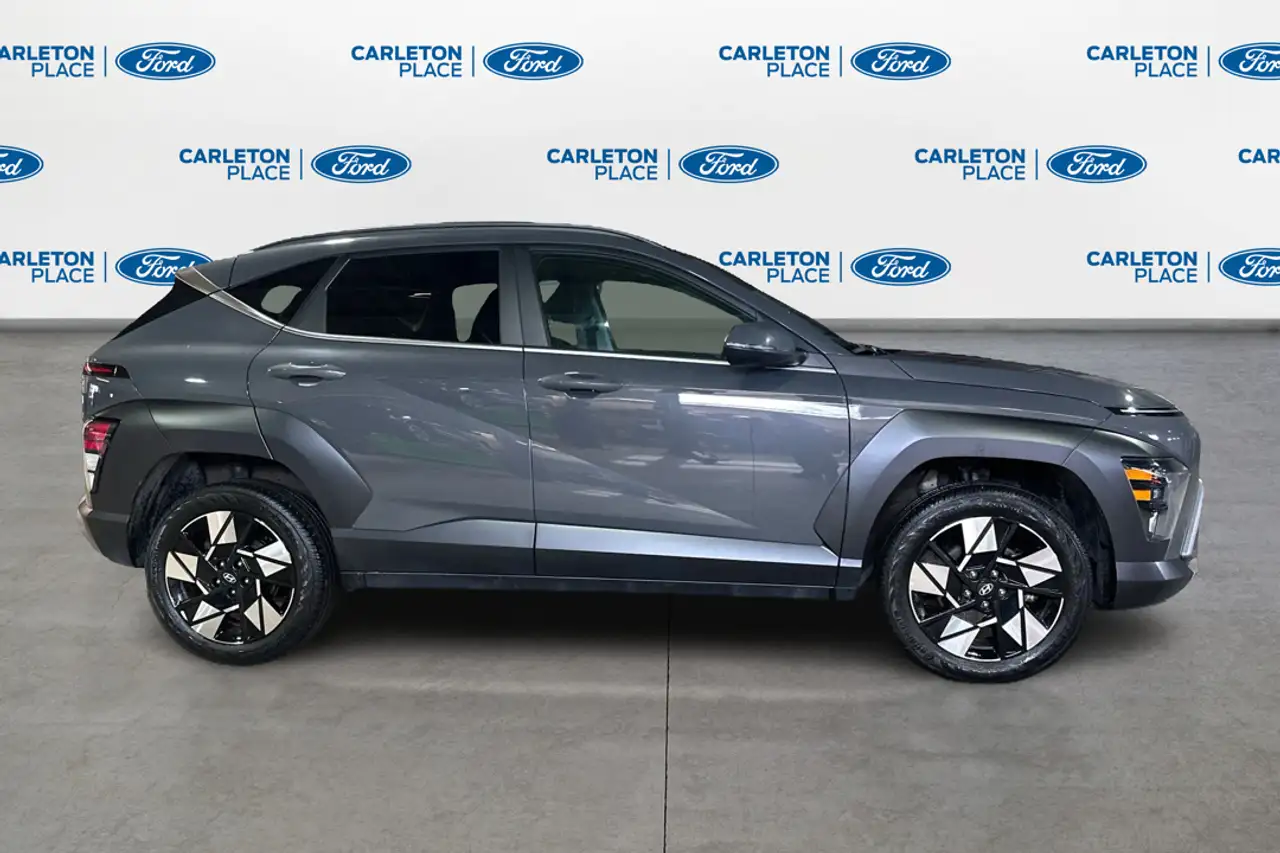 Hyundai KONA снимка Hyundai KONA