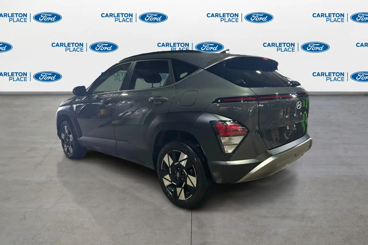 Hyundai KONA снимка Hyundai KONA