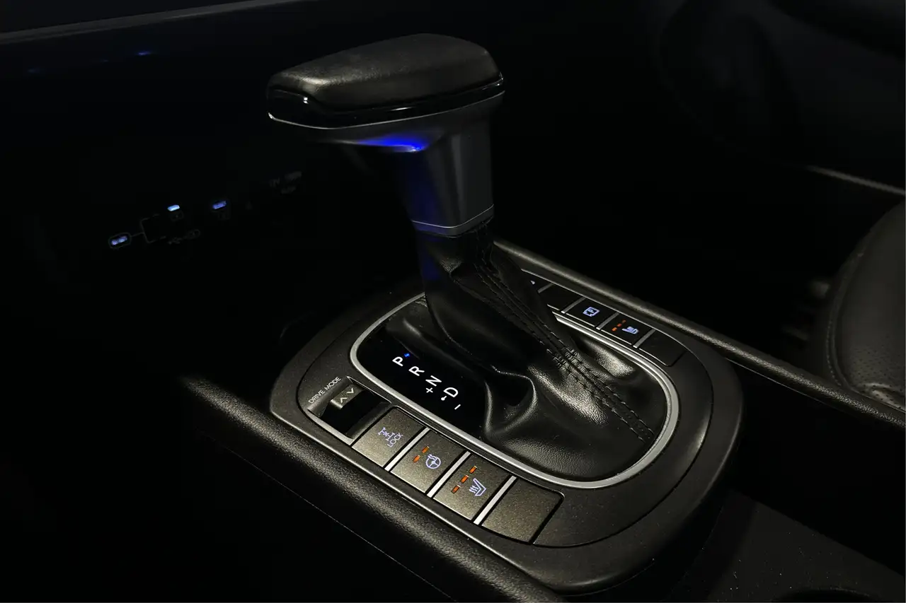 Hyundai KONA снимка Hyundai KONA