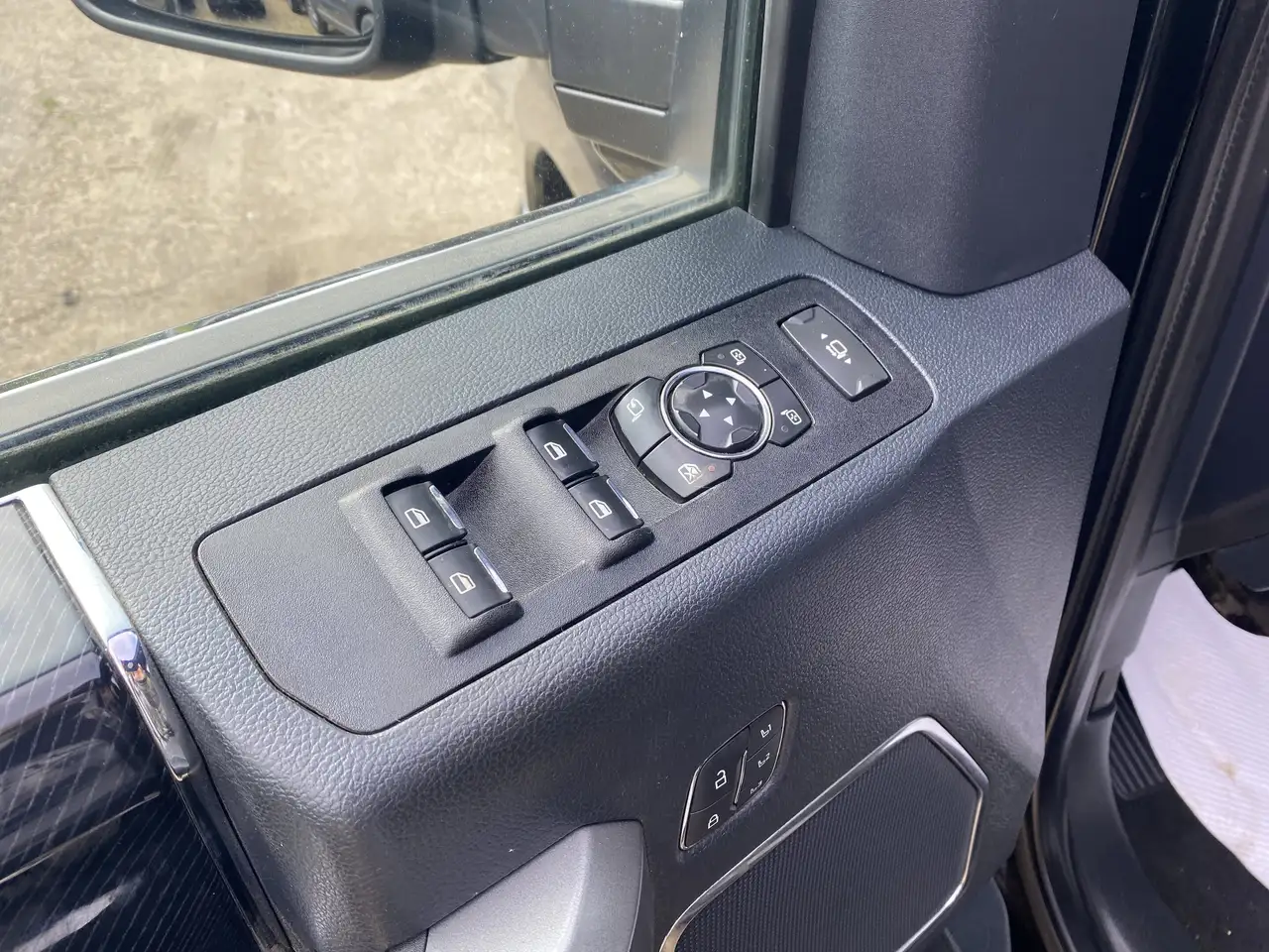 Ford F 350 снимка Ford F 350