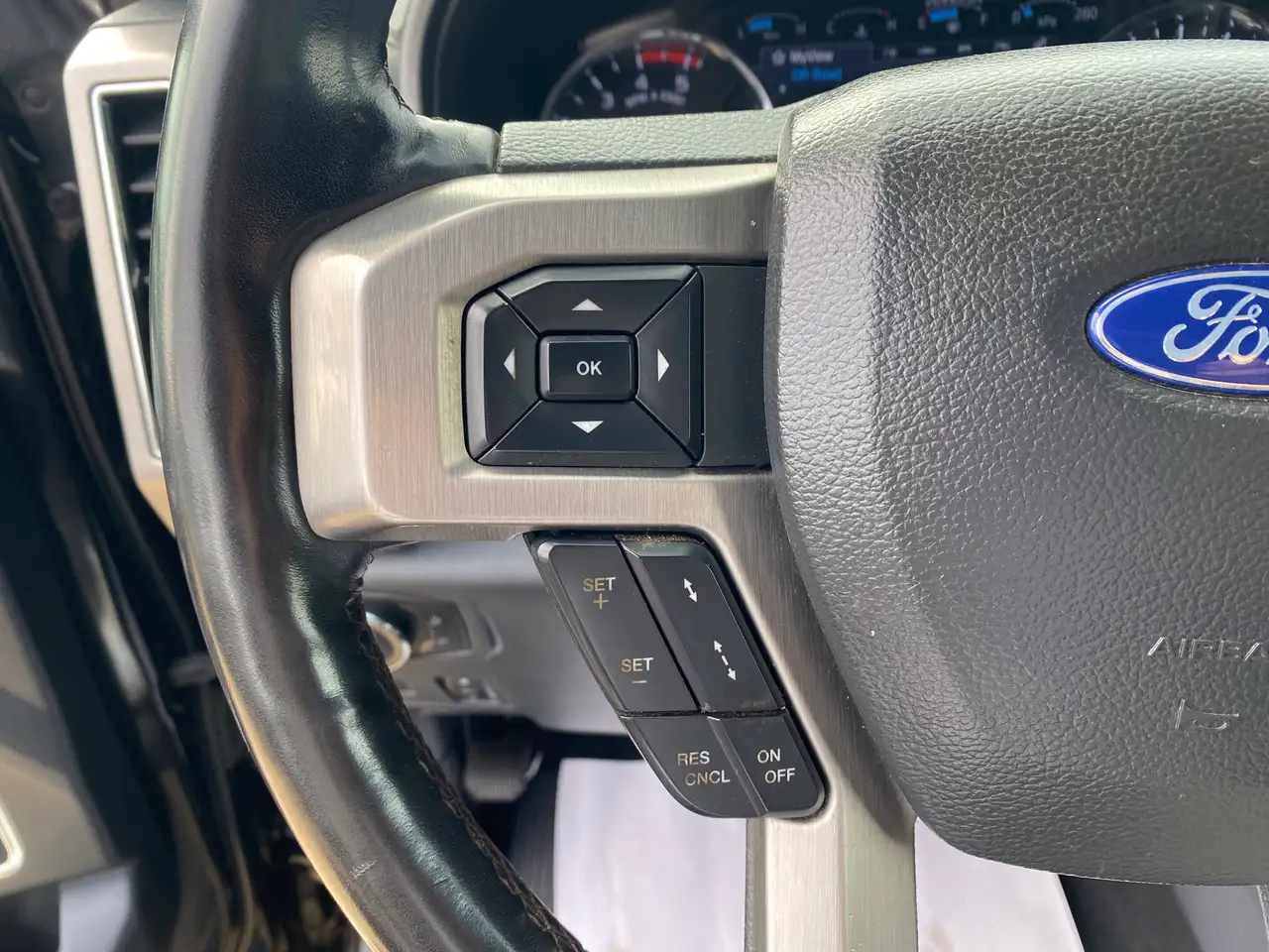 Ford F 350 снимка Ford F 350