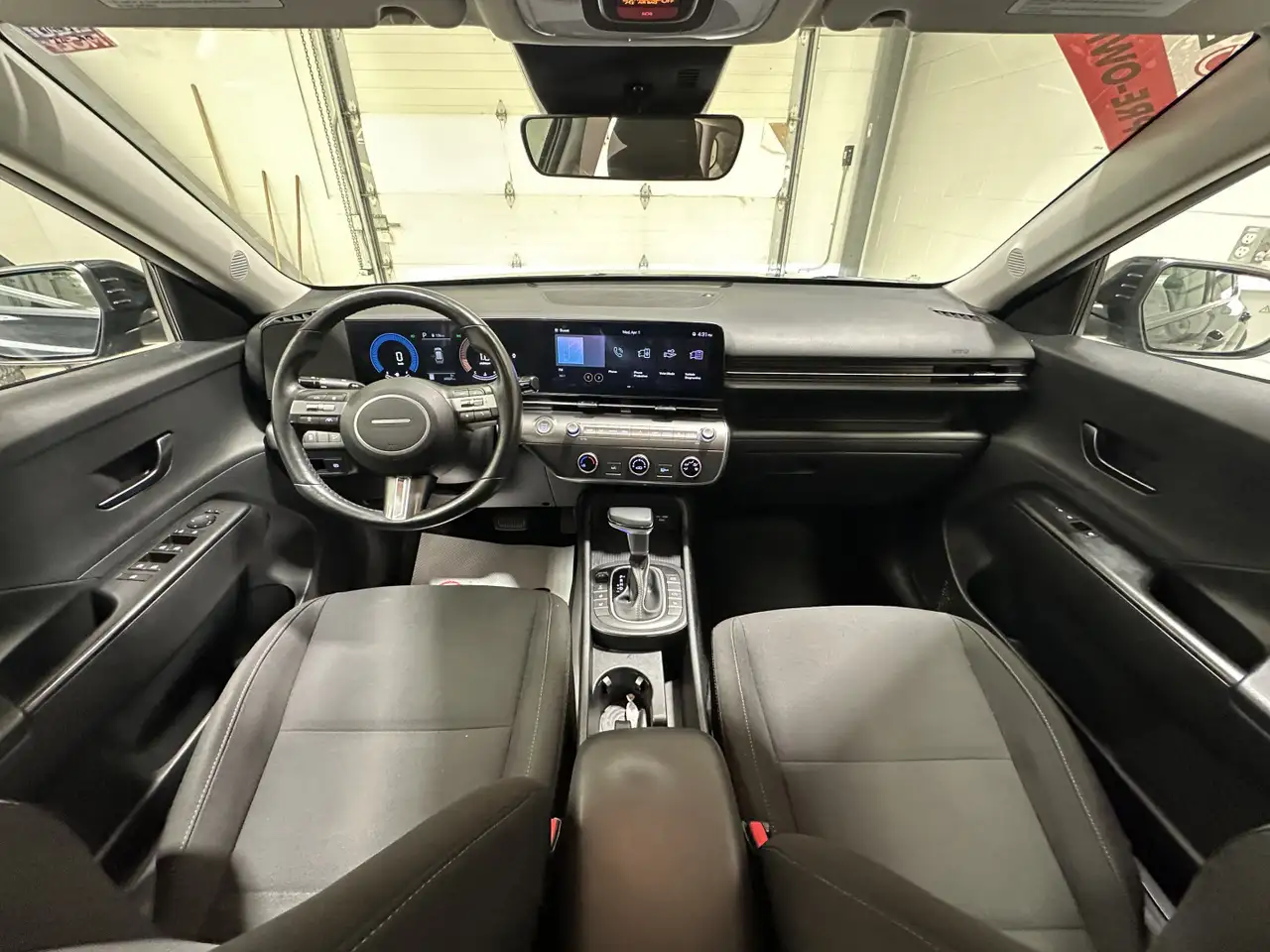 Hyundai KONA снимка Hyundai KONA
