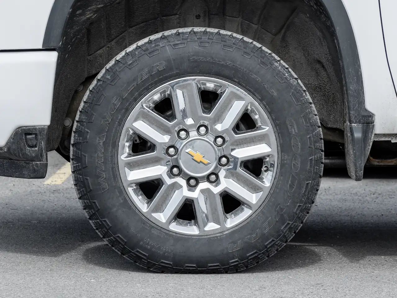Chevrolet Silverado 2500 photo Chevrolet Silverado 2500