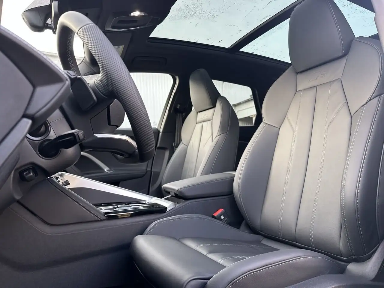 Audi Q5 снимка Audi Q5