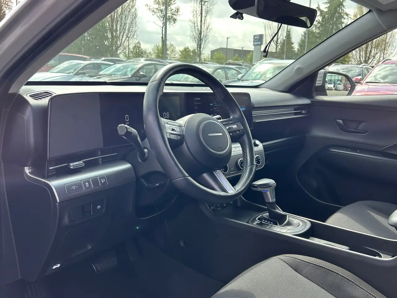 Hyundai KONA снимка Hyundai KONA