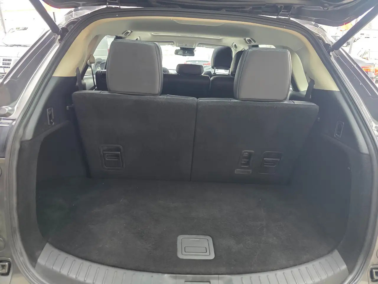 Mazda CX-9 снимка Mazda CX-9