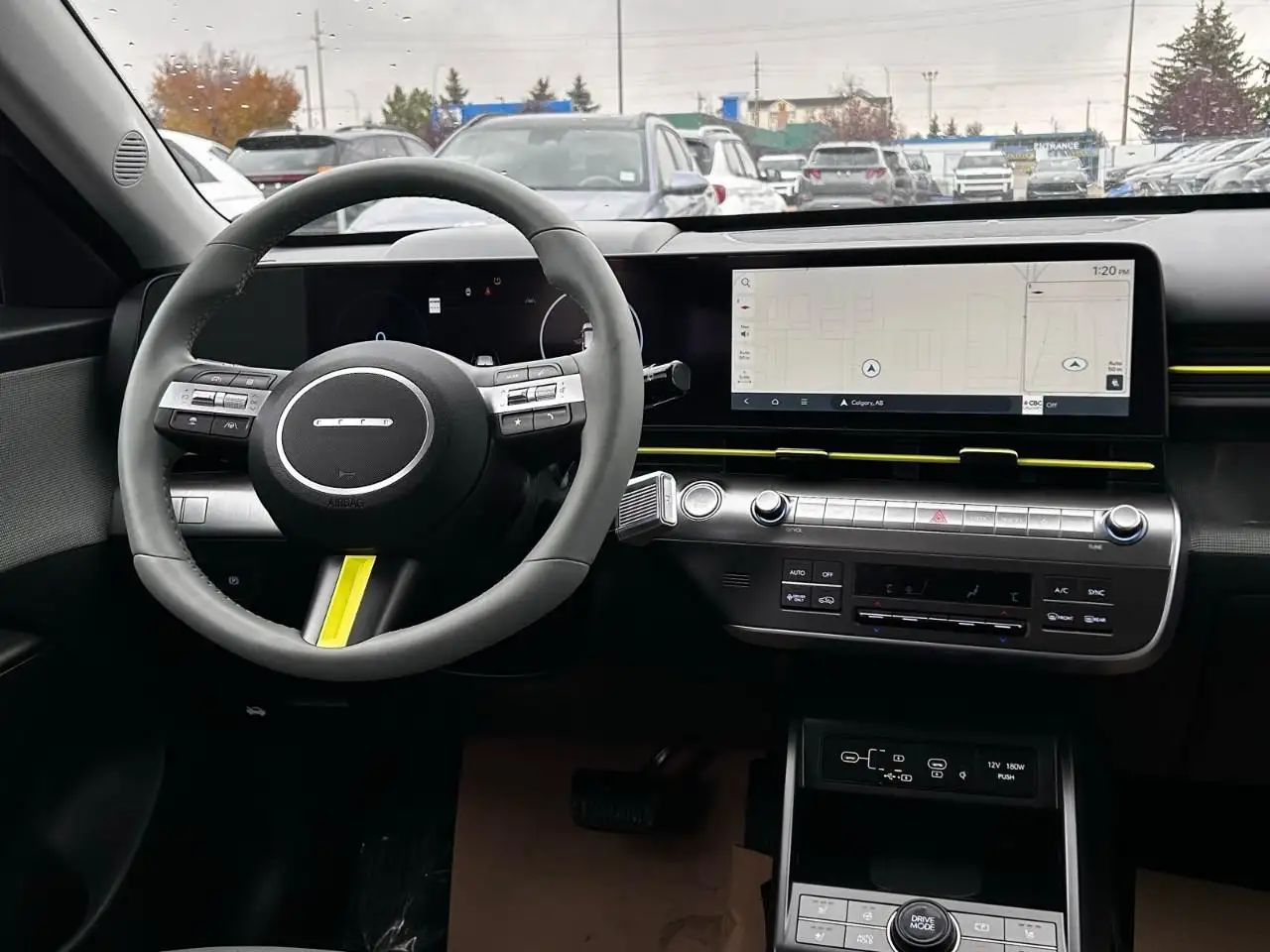 Hyundai KONA photo Hyundai KONA