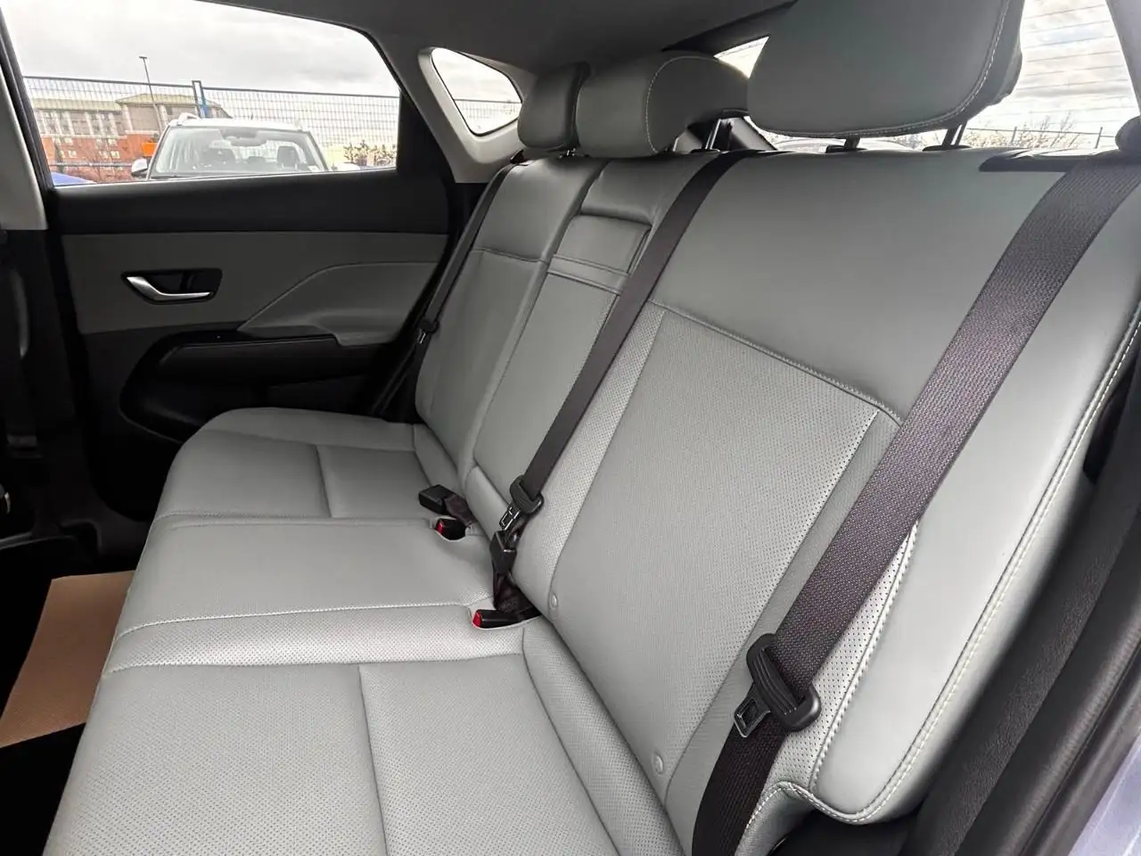 Hyundai KONA photo Hyundai KONA