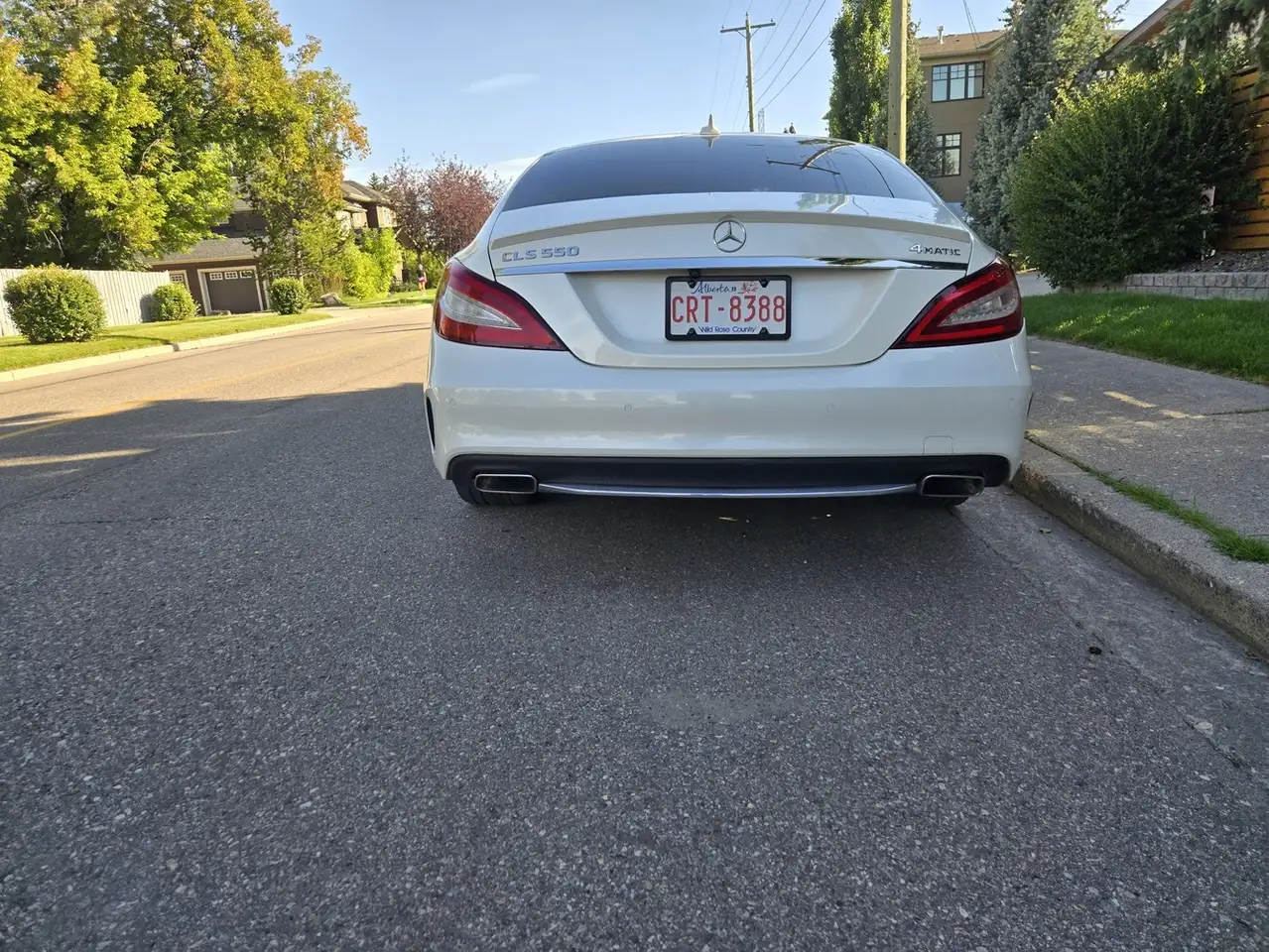 Mercedes-Benz CLS снимка Mercedes-Benz CLS