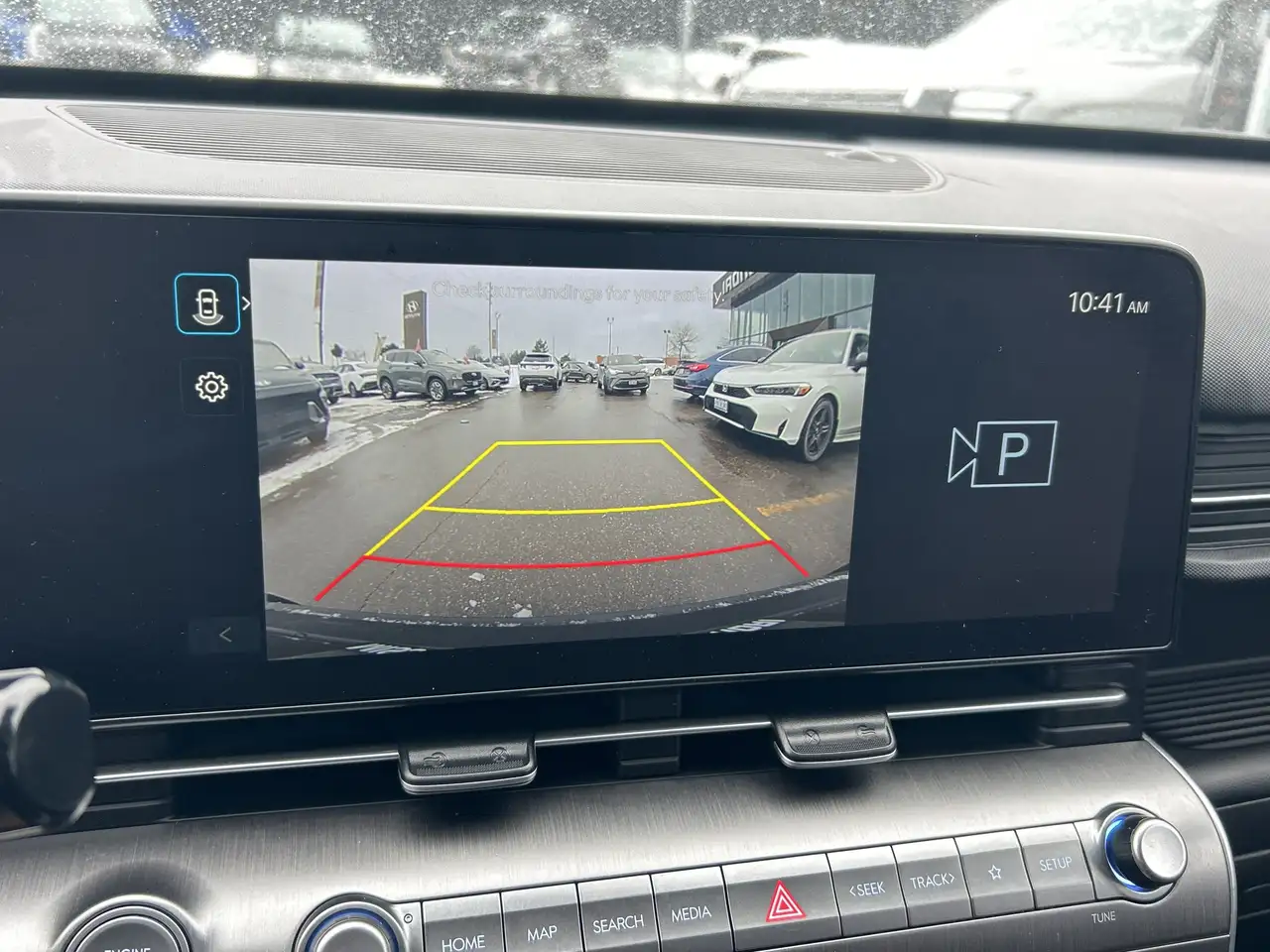 Hyundai KONA снимка Hyundai KONA