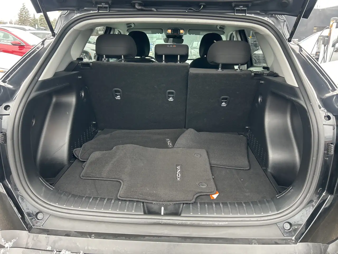 Hyundai KONA снимка Hyundai KONA