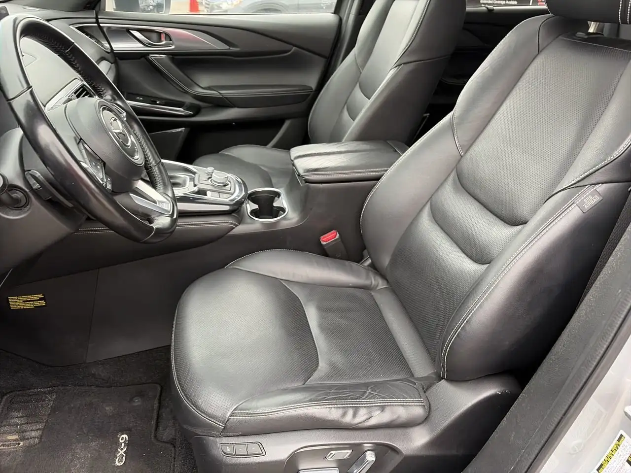Mazda CX-9 снимка Mazda CX-9
