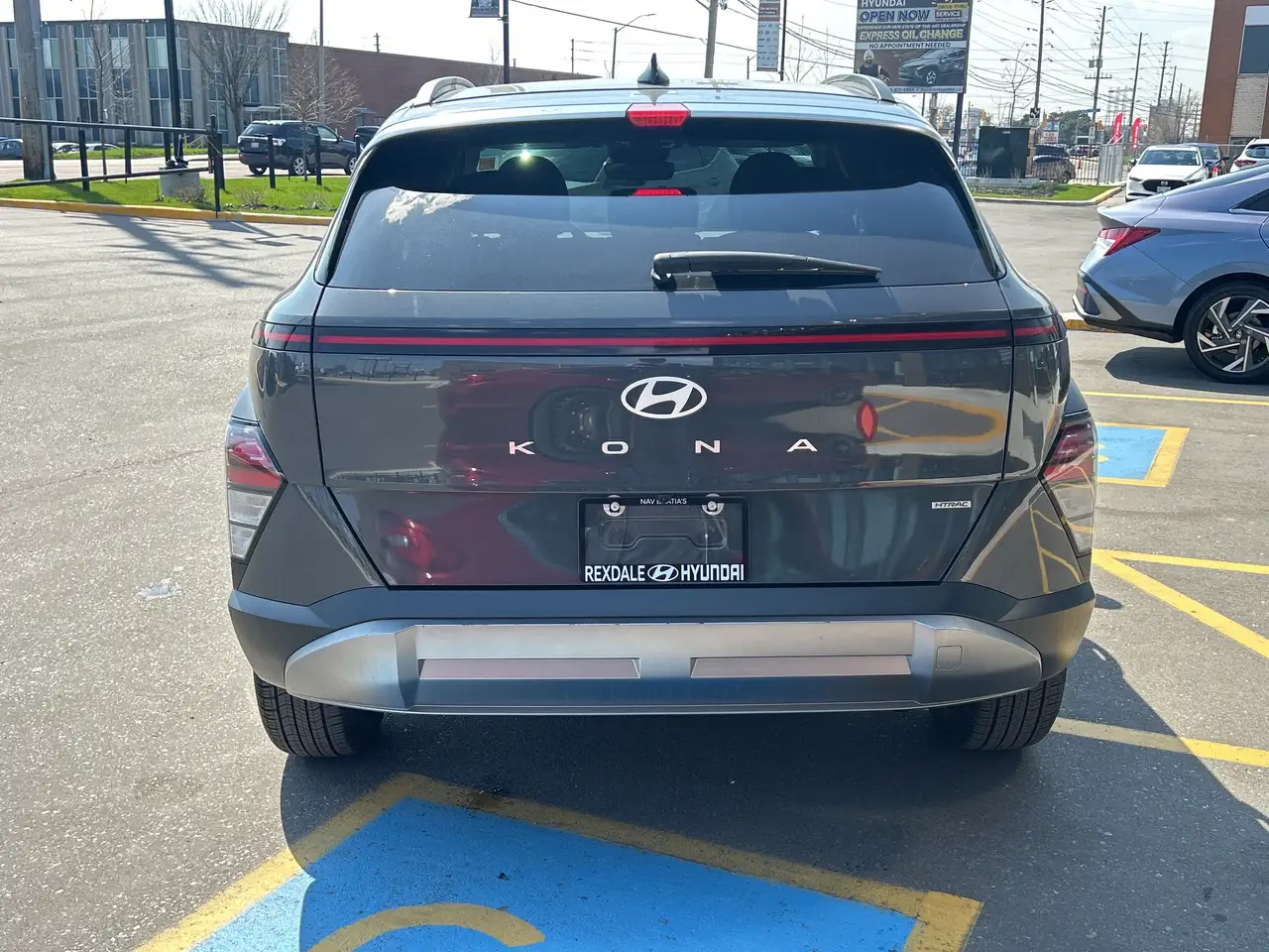 Hyundai KONA снимка Hyundai KONA