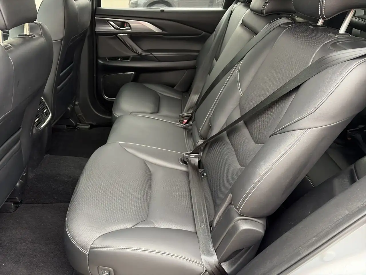 Mazda CX-9 снимка Mazda CX-9