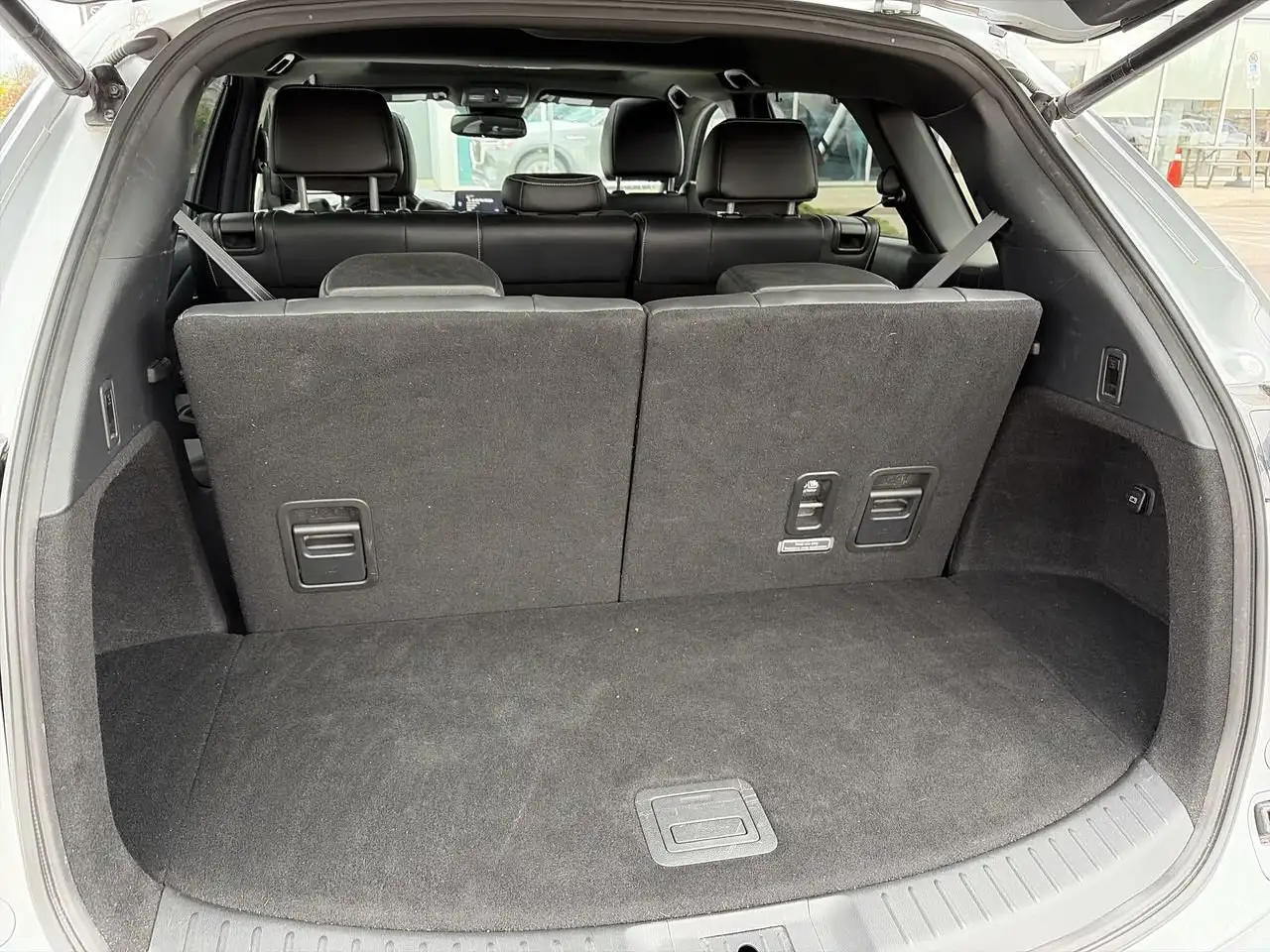 Mazda CX-9 снимка Mazda CX-9