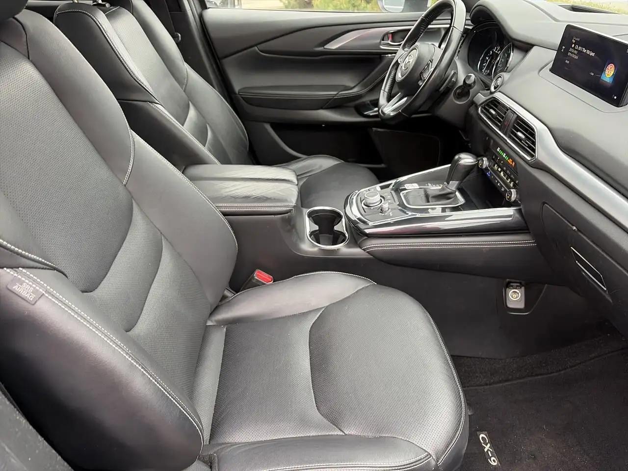 Mazda CX-9 снимка Mazda CX-9