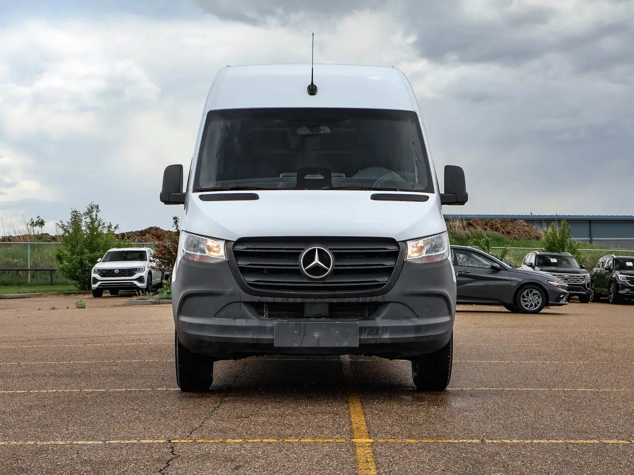 Mercedes-Benz Sprinter снимка Mercedes-Benz Sprinter