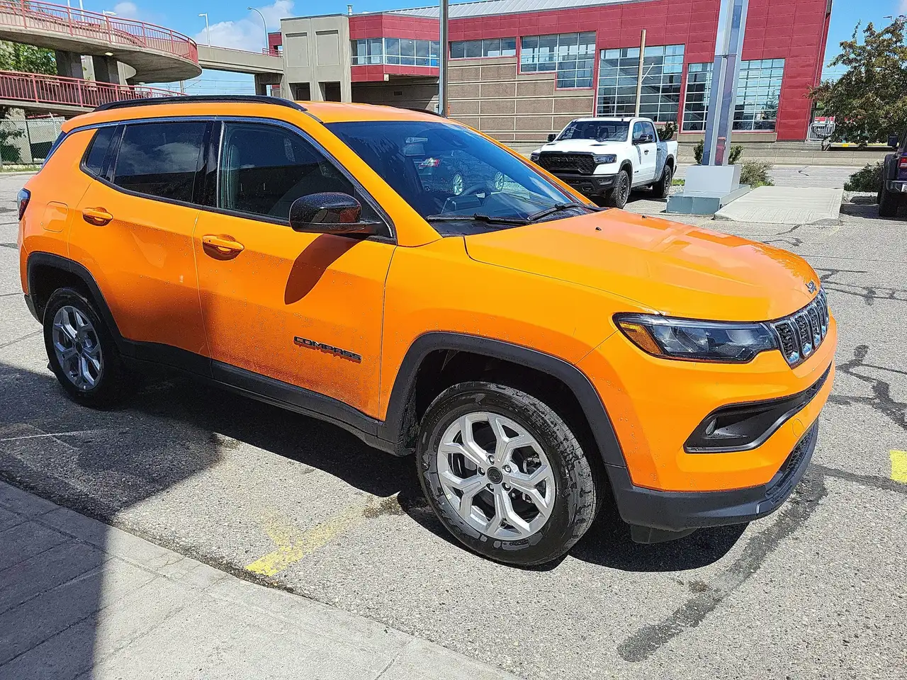 Jeep Compass снимка Jeep Compass