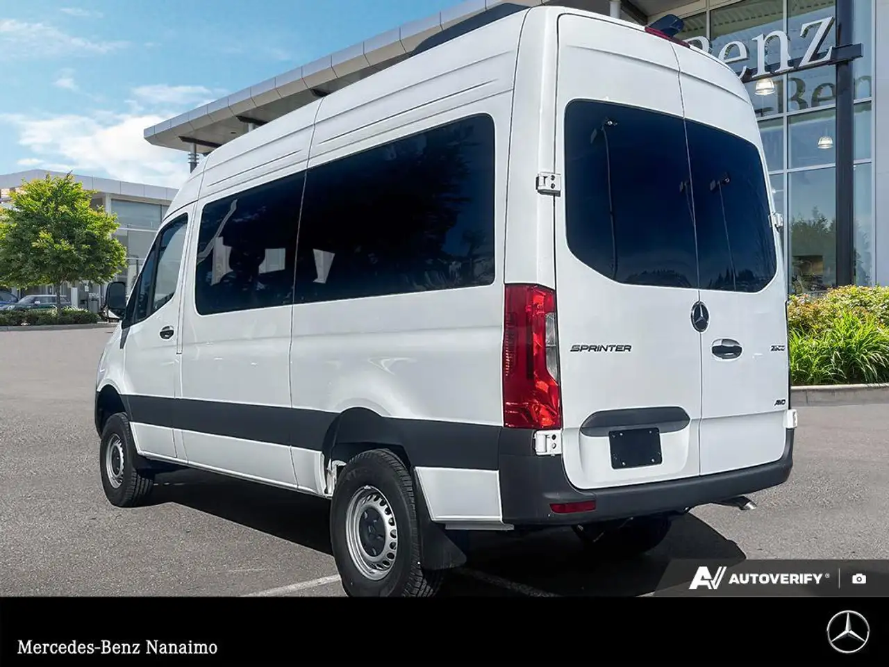 Mercedes-Benz Sprinter снимка Mercedes-Benz Sprinter