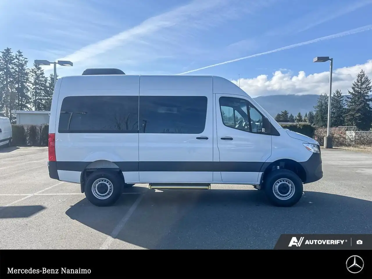 Mercedes-Benz Sprinter снимка Mercedes-Benz Sprinter