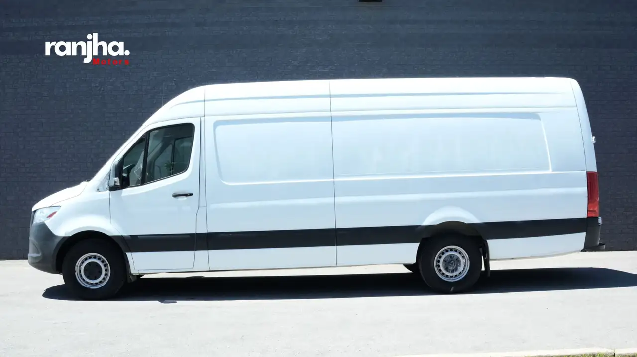 Mercedes-Benz Sprinter снимка Mercedes-Benz Sprinter