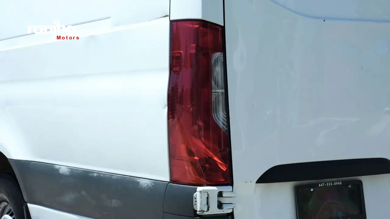 Mercedes-Benz Sprinter снимка Mercedes-Benz Sprinter