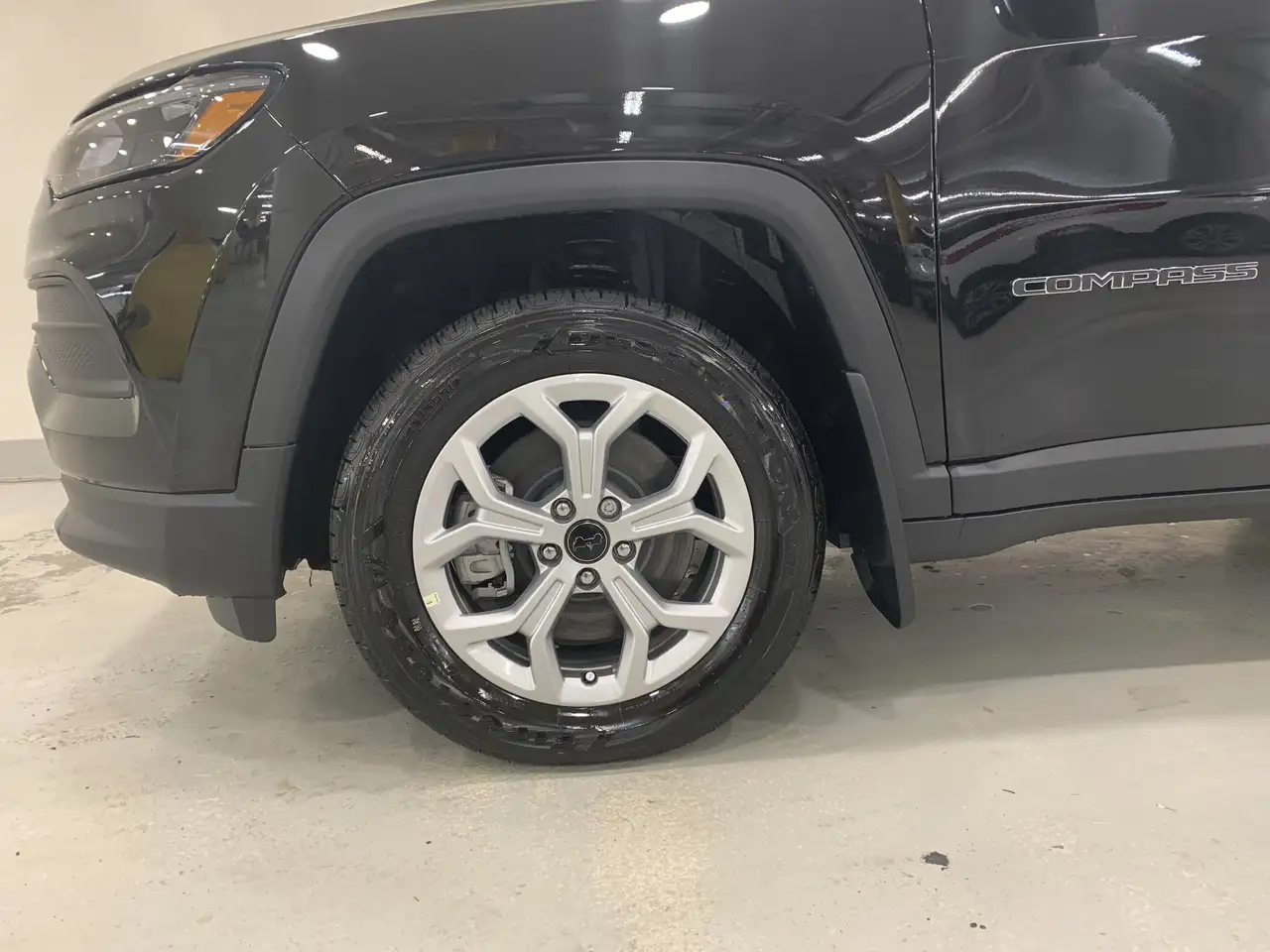 Jeep Compass photo Jeep Compass