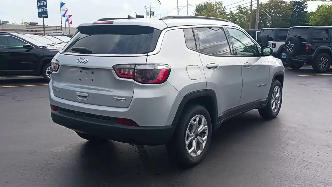 Jeep Compass снимка Jeep Compass