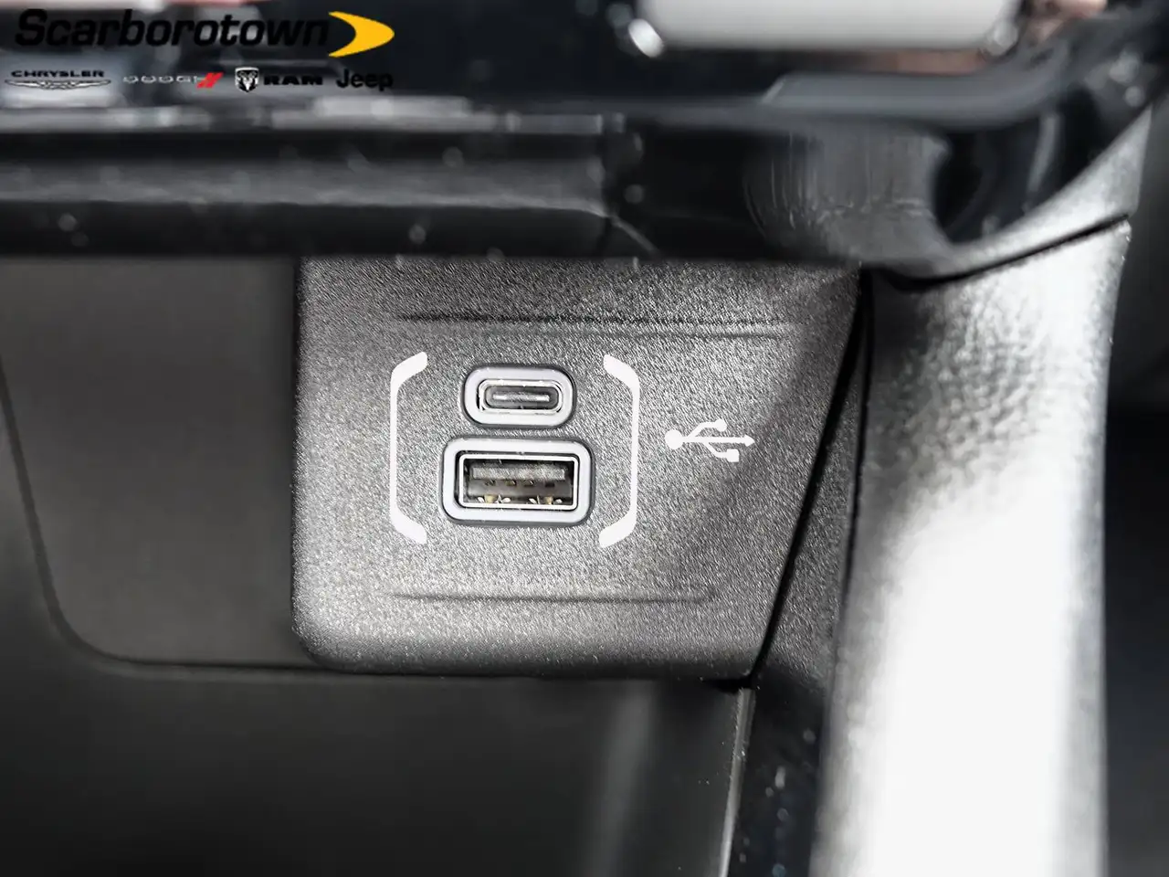 Jeep Compass photo Jeep Compass