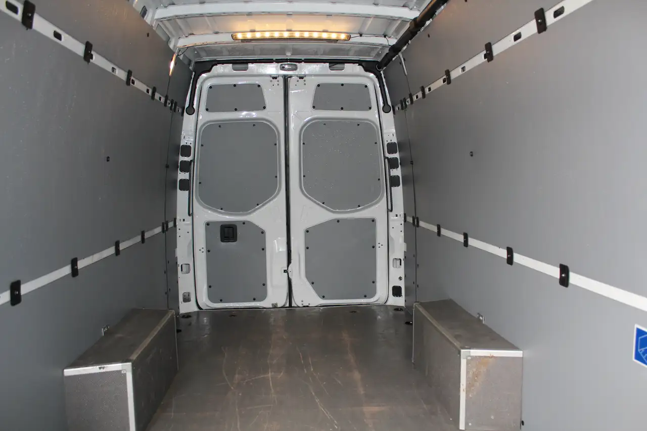Mercedes-Benz Sprinter снимка Mercedes-Benz Sprinter