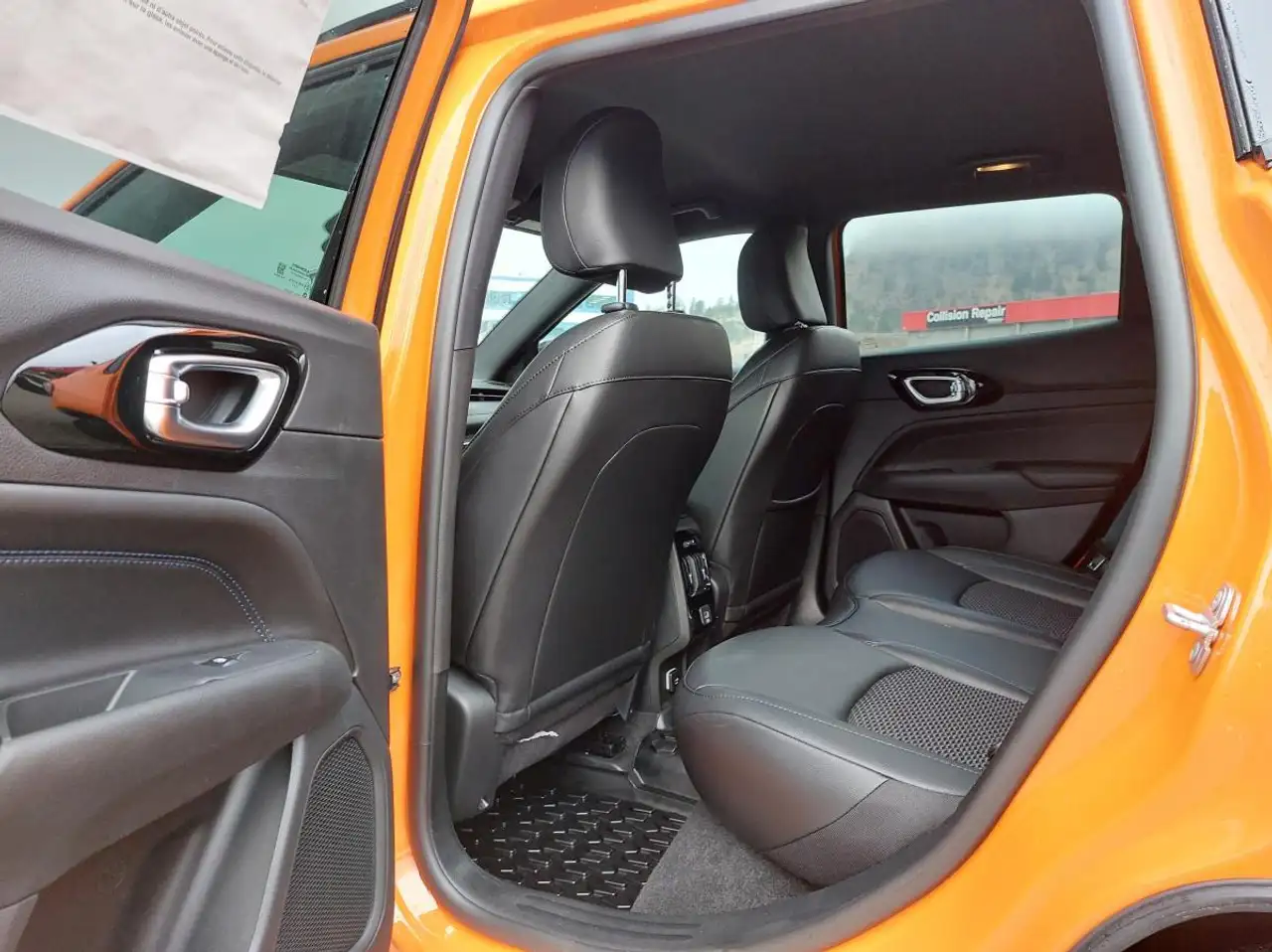 Jeep Compass снимка Jeep Compass