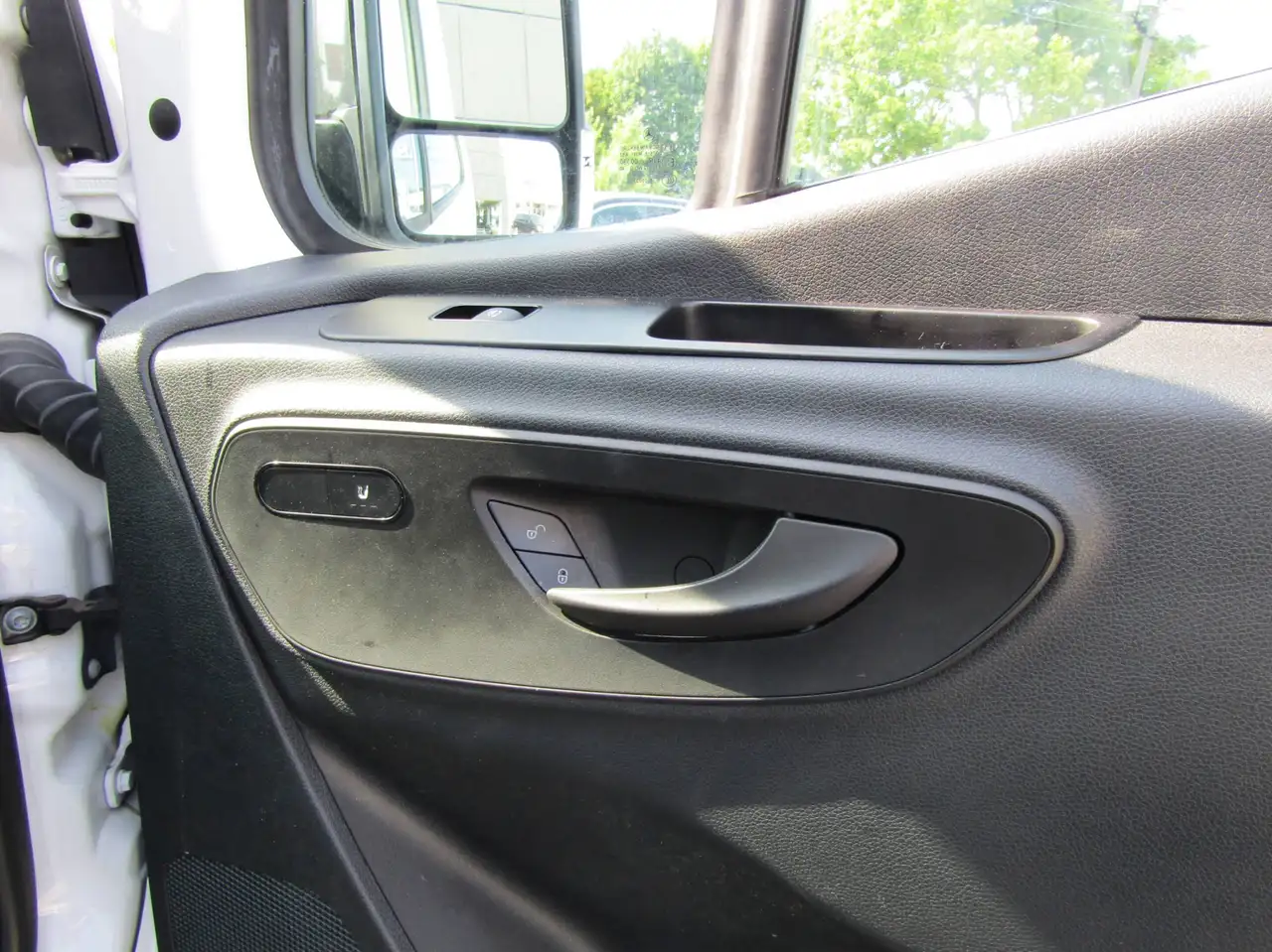 Mercedes-Benz Sprinter снимка Mercedes-Benz Sprinter