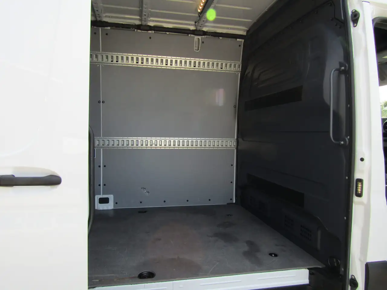 Mercedes-Benz Sprinter снимка Mercedes-Benz Sprinter