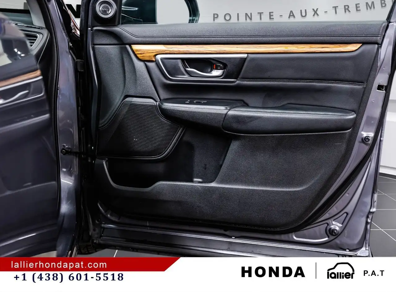 Honda CR-V photo Honda CR-V