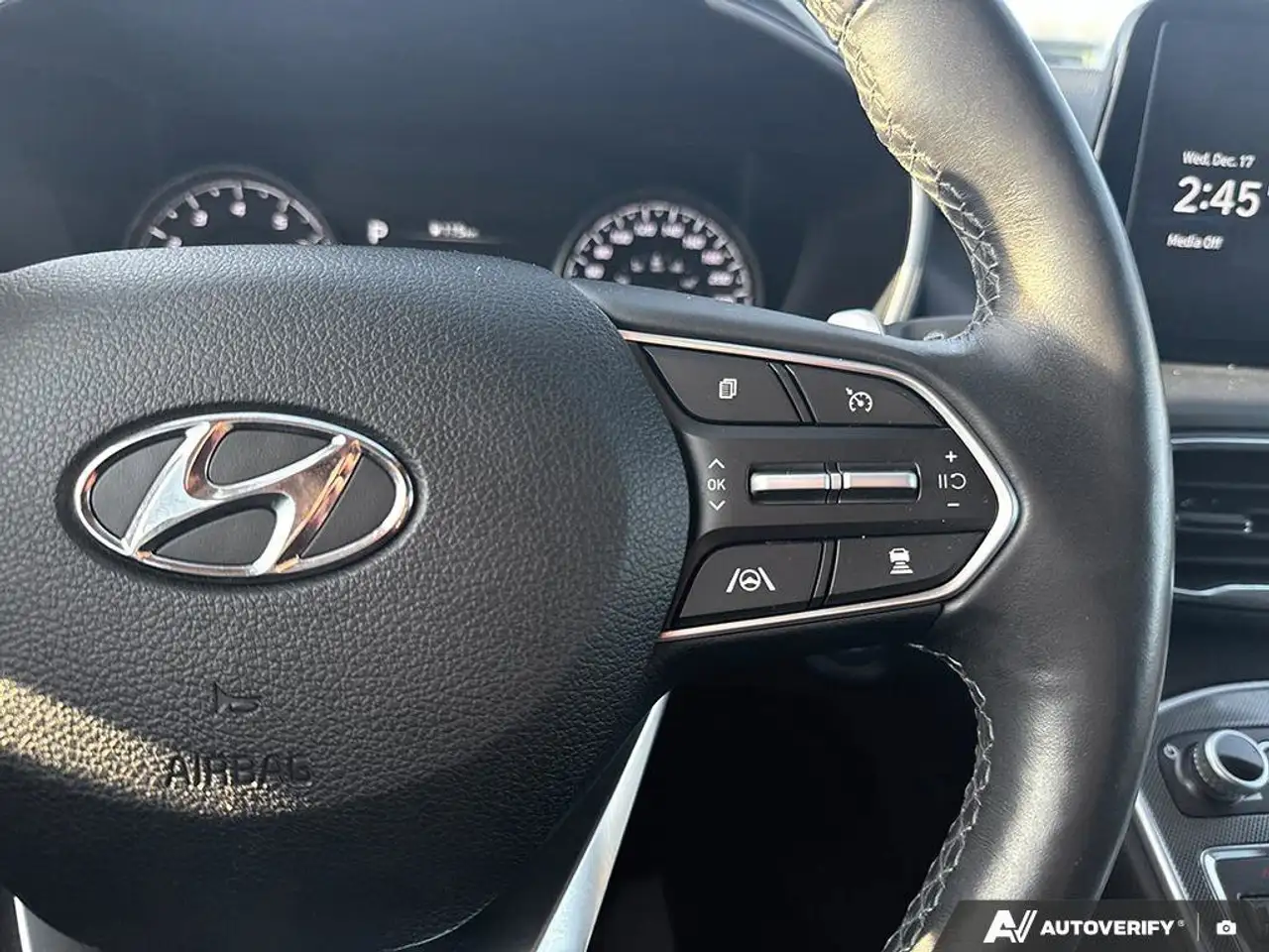 Hyundai SANTA FE снимка Hyundai SANTA FE