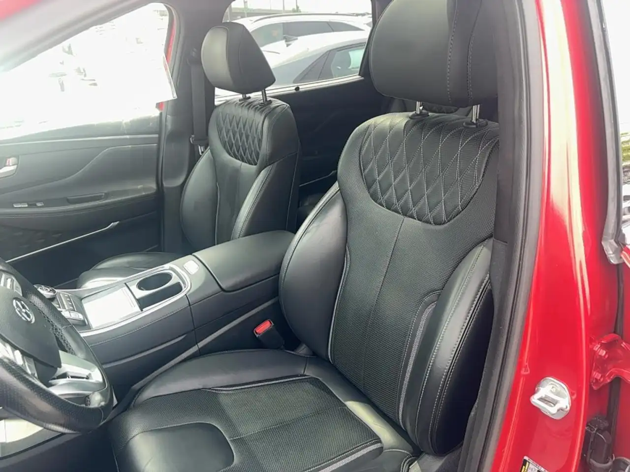 Hyundai SANTA FE photo Hyundai SANTA FE