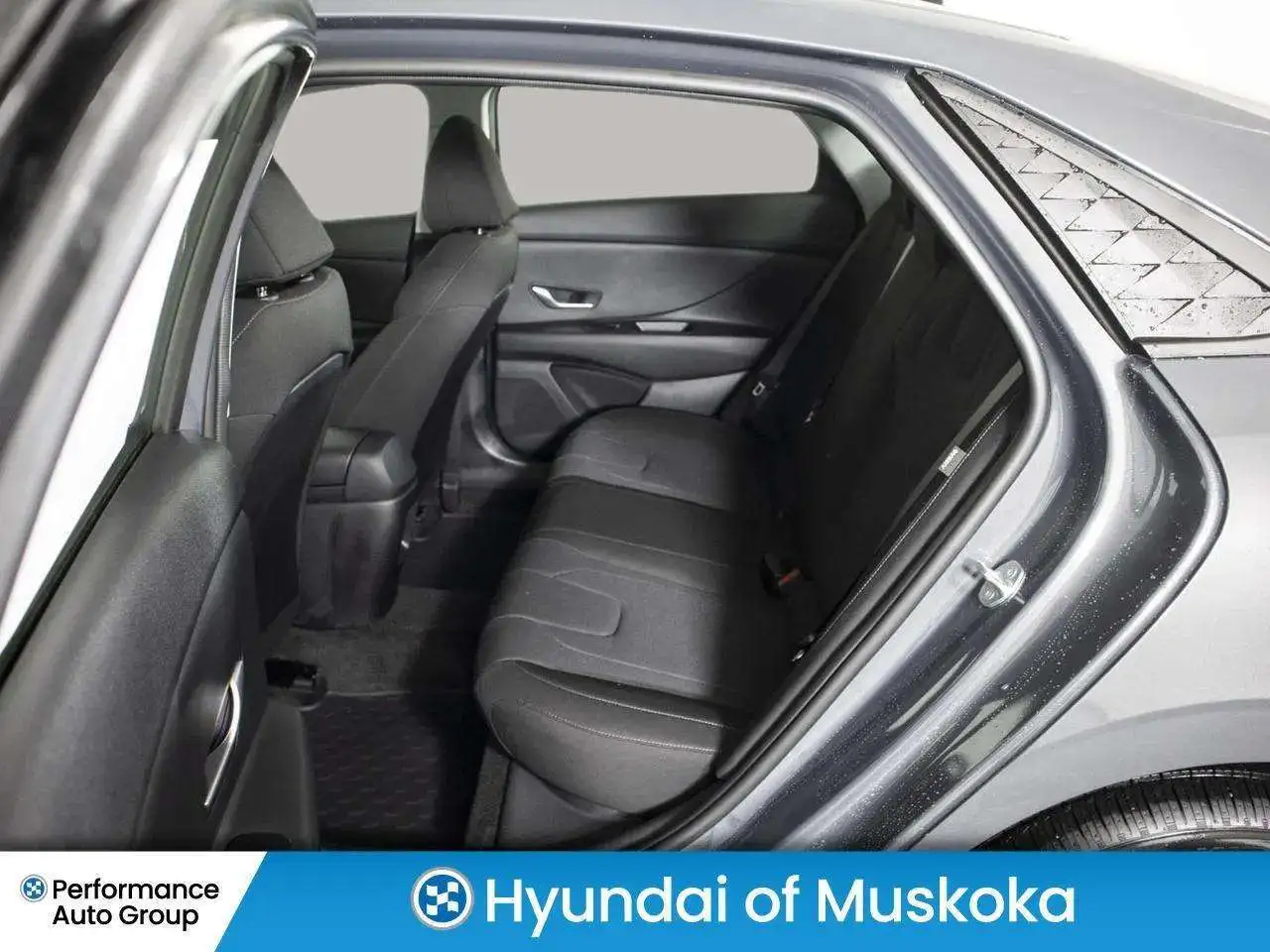 Hyundai ELANTRA fotografie Hyundai ELANTRA