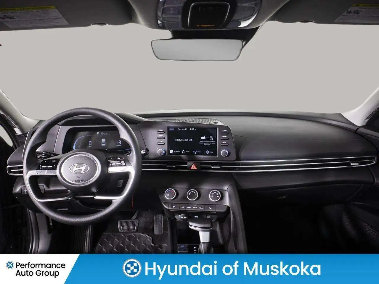 Hyundai ELANTRA fotografie Hyundai ELANTRA