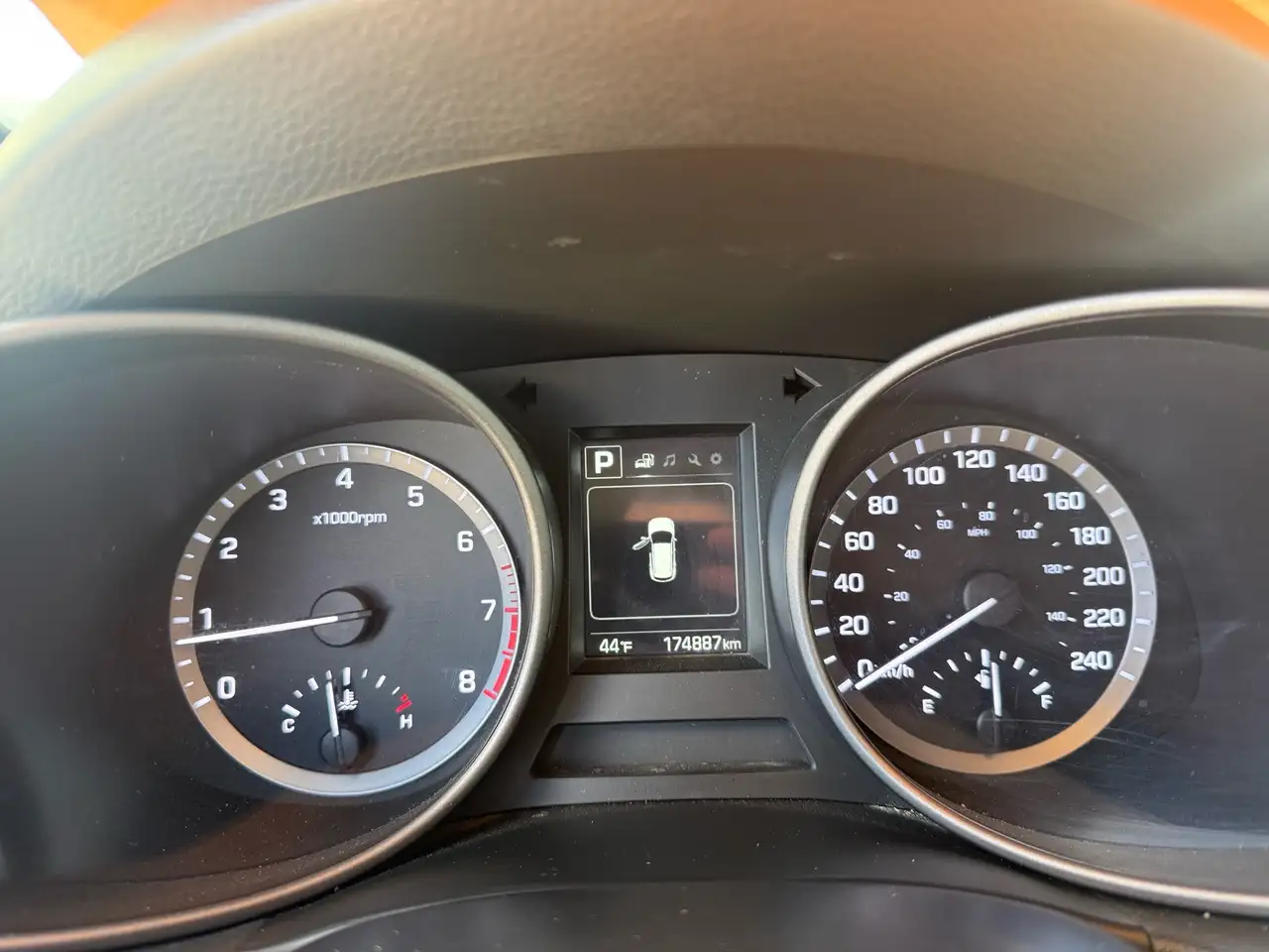 Hyundai SANTA FE снимка Hyundai SANTA FE