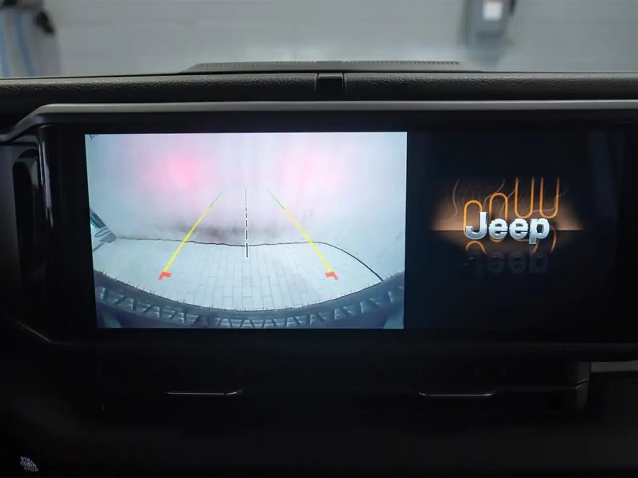 Jeep Wrangler photo Jeep Wrangler