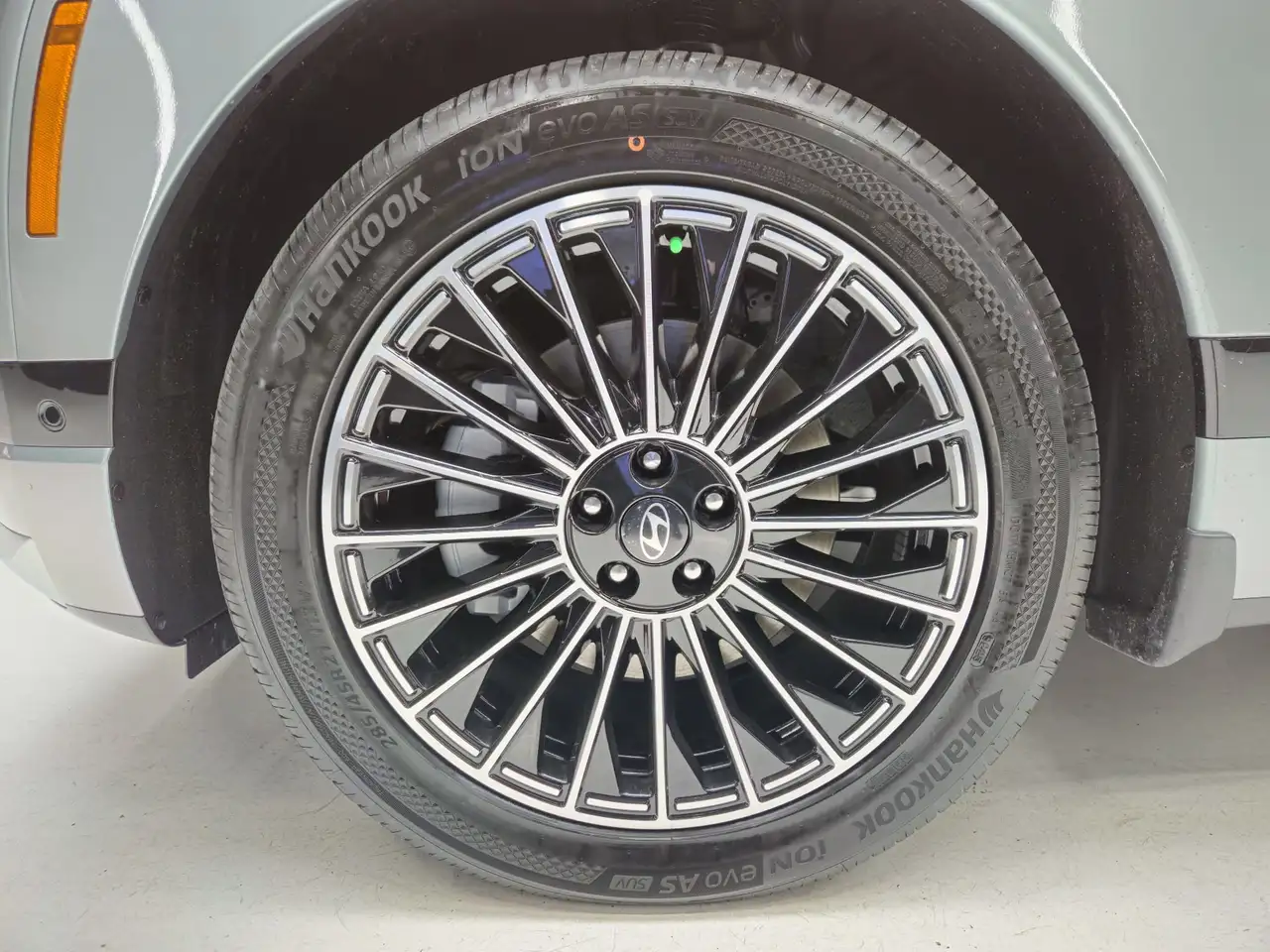 Hyundai IONIQ 9 снимка Hyundai IONIQ 9