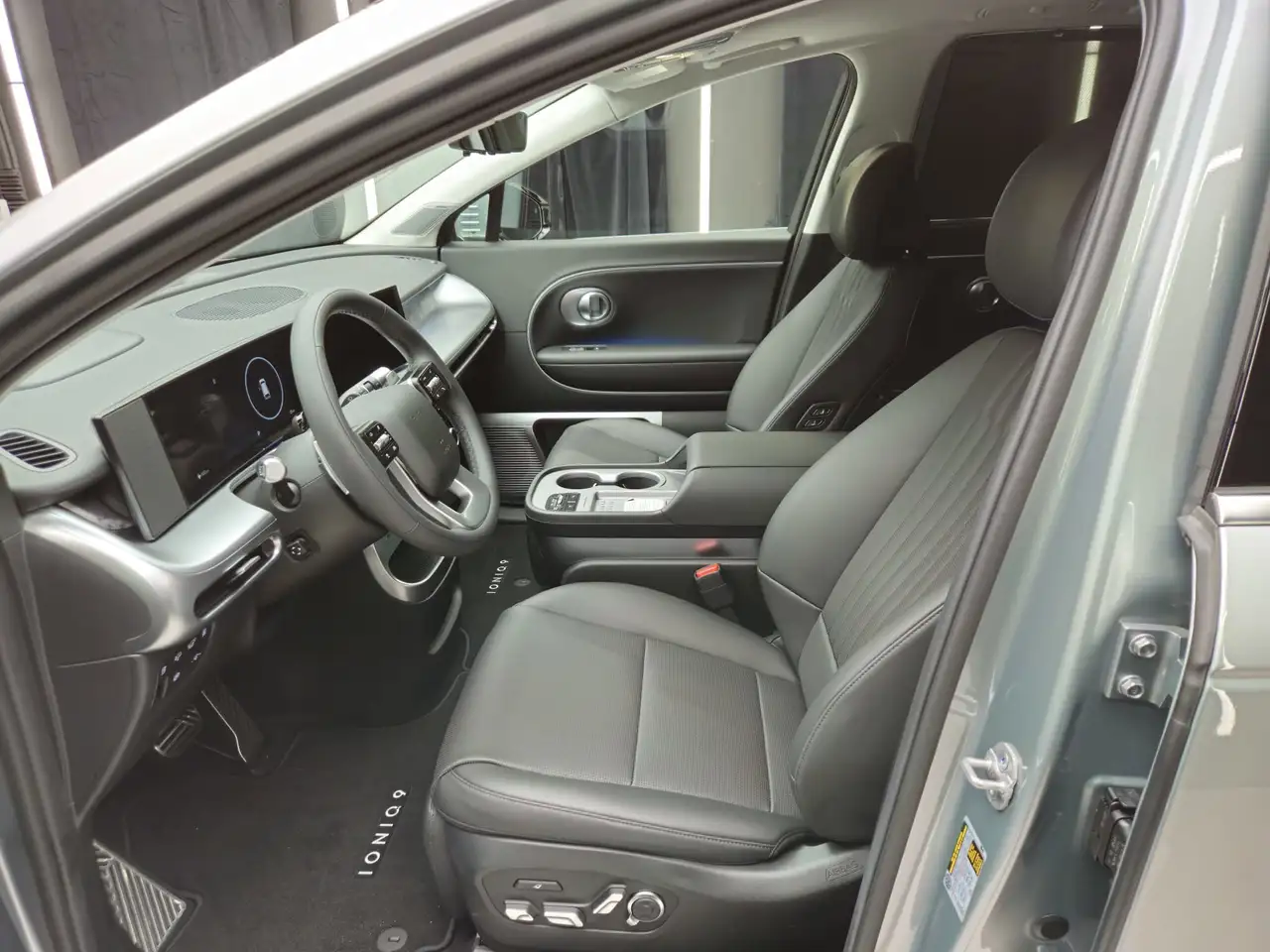 Hyundai IONIQ 9 снимка Hyundai IONIQ 9