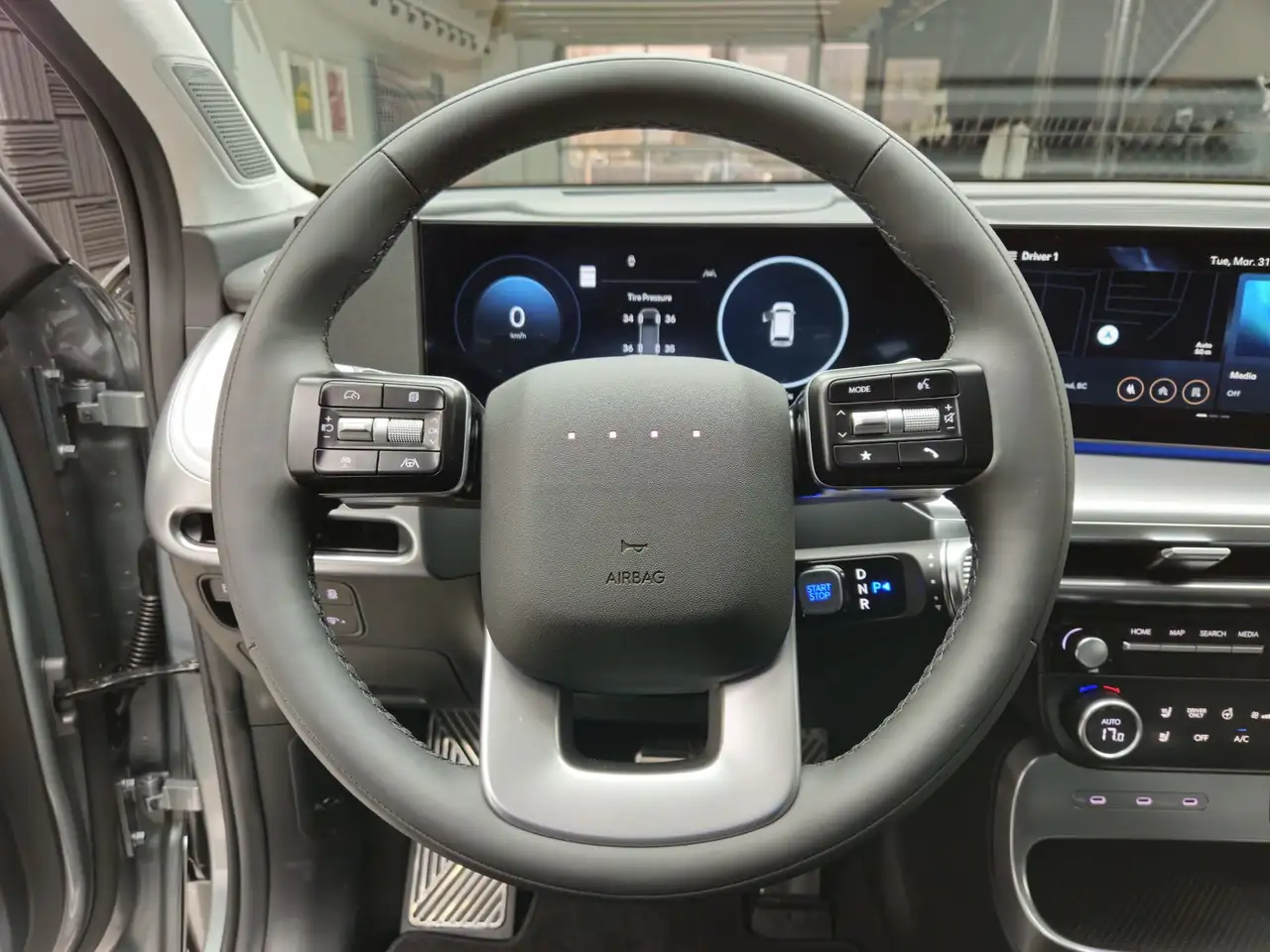 Hyundai IONIQ 9 снимка Hyundai IONIQ 9