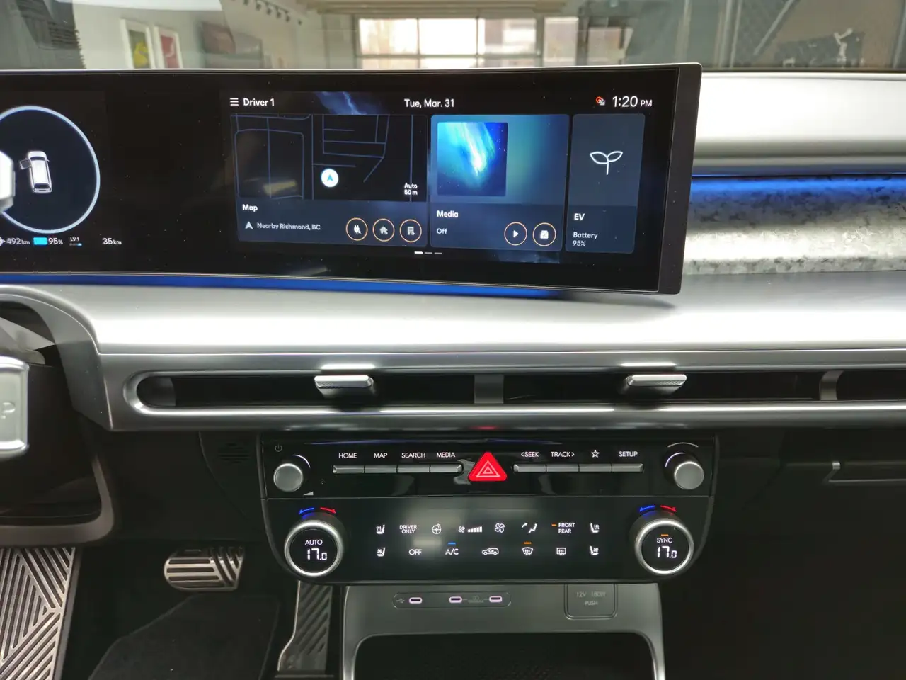 Hyundai IONIQ 9 снимка Hyundai IONIQ 9