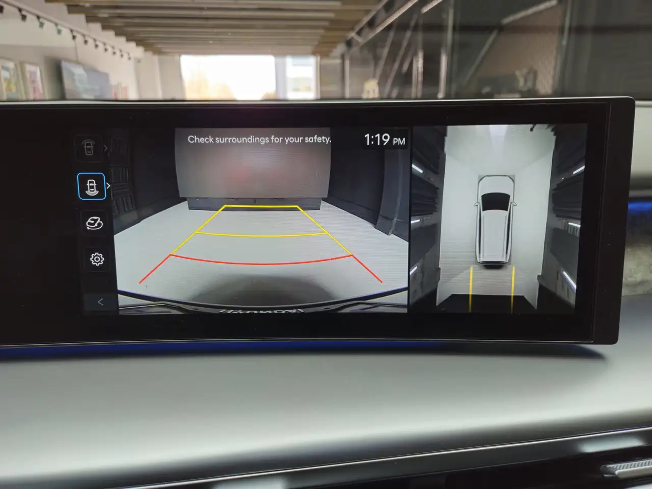 Hyundai IONIQ 9 снимка Hyundai IONIQ 9