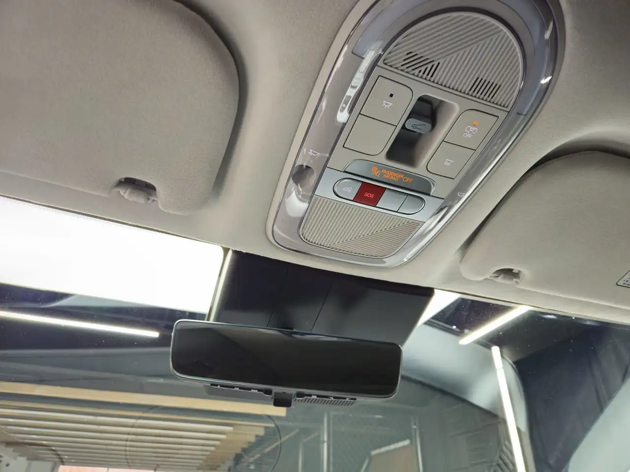 Hyundai IONIQ 9 снимка Hyundai IONIQ 9