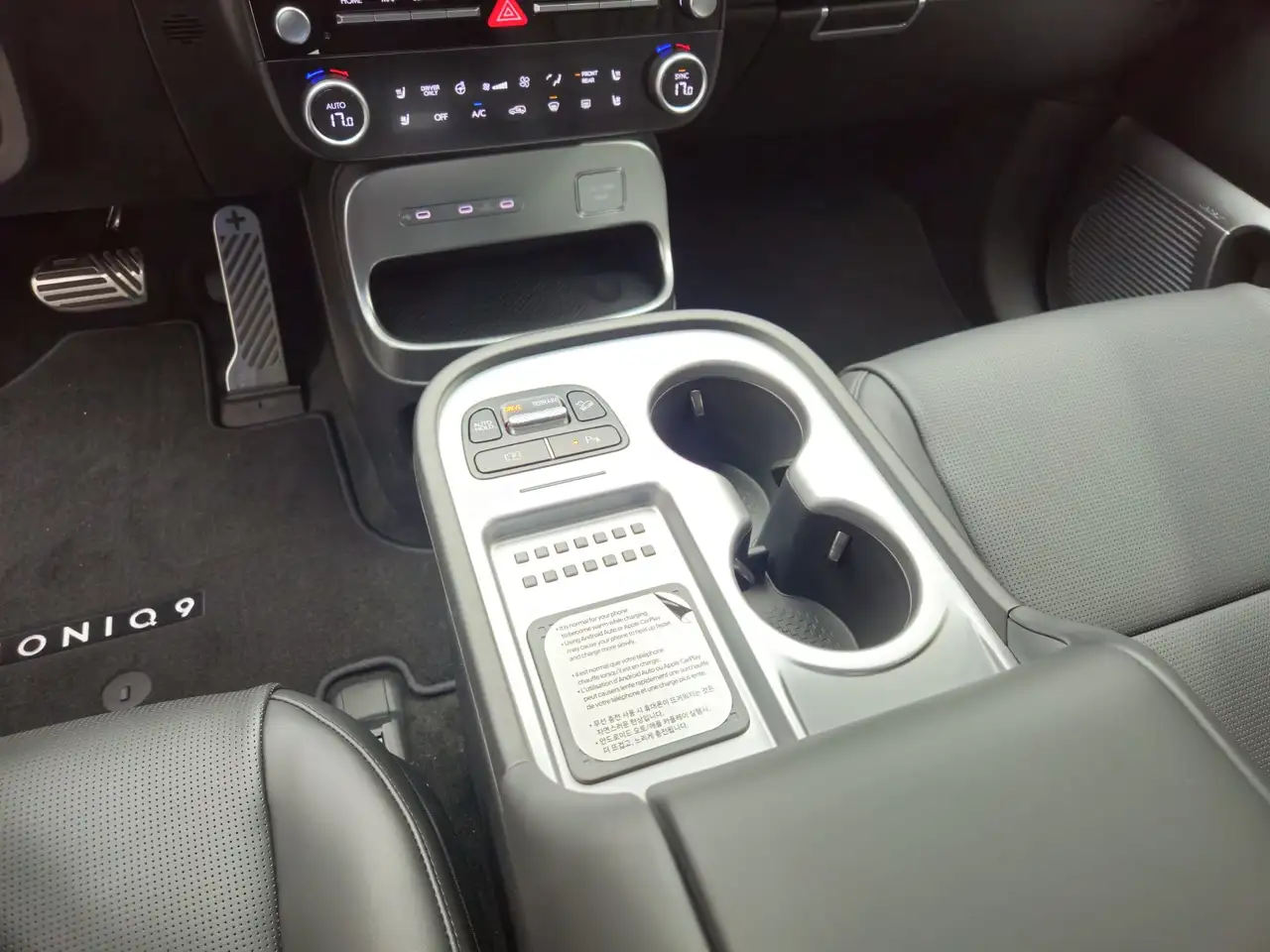 Hyundai IONIQ 9 снимка Hyundai IONIQ 9