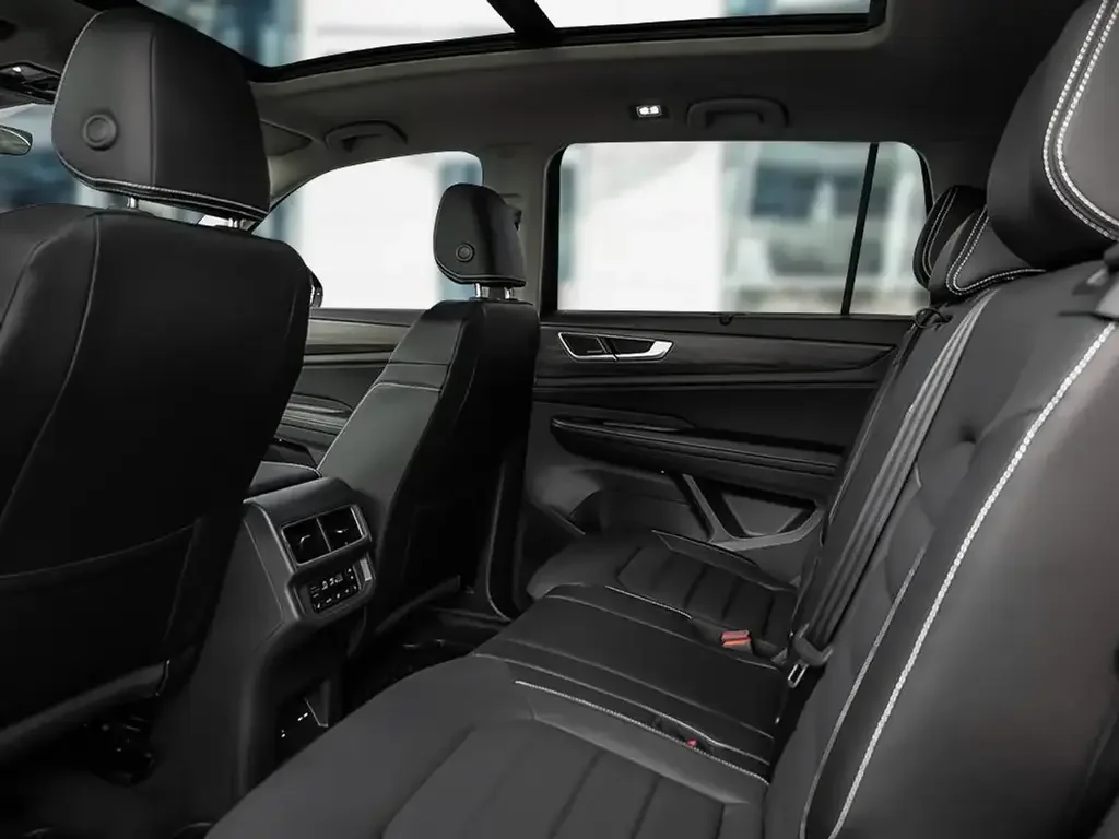 Volkswagen Atlas снимка Volkswagen Atlas