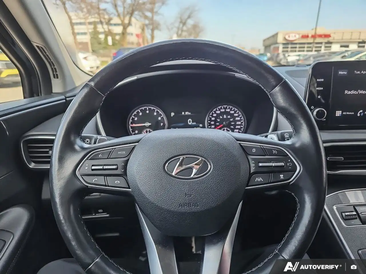 Hyundai SANTA FE снимка Hyundai SANTA FE